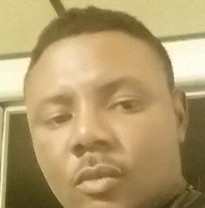 Meet your Posher, Yves